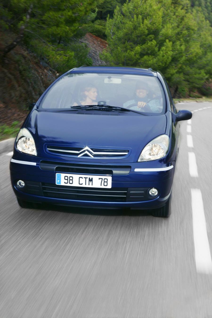  Citroen Xsara Picasso 2000 года  (фото 58 из 63)